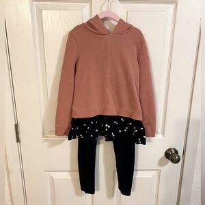 Girls Tucker and Tate brand matching set, trimmed hoodie with leggings, size 6